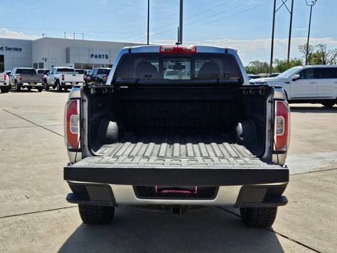 Used 2015 GMC Canyon SLE w/ All-Terrain Package image 6