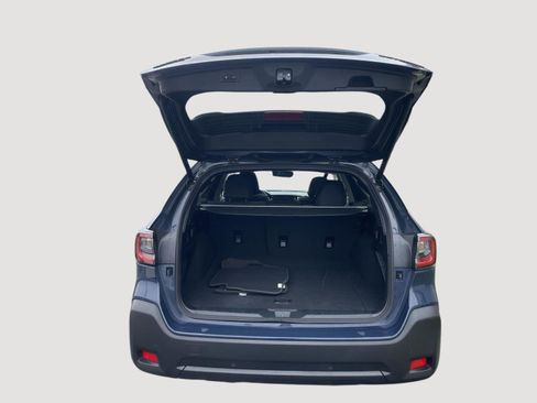 Certified 2025 Subaru Outback Onyx Edition image 16