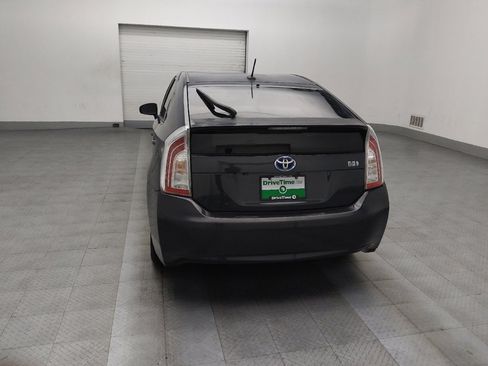 Used 2014 Toyota Prius Five image 6