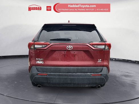 Used 2024 Toyota RAV4 LE image 4