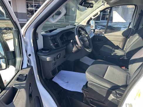 Used 2023 Ford Transit 250 Low Roof AWD w/ Exterior Upgrade Package image 12