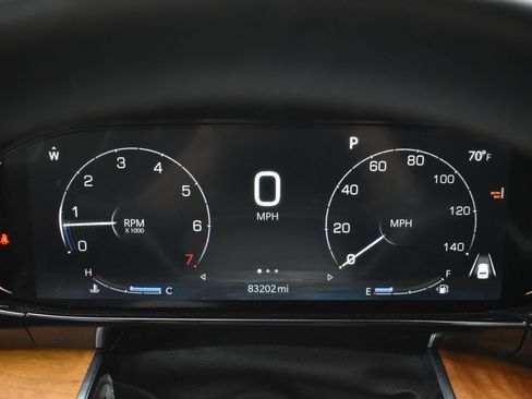 Used 2022 Jeep Grand Wagoneer Series III AWD/4WD image 34