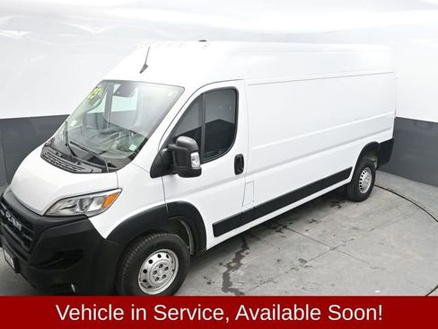 Used 2025 RAM ProMaster 2500 w/ Convenience Group image 23