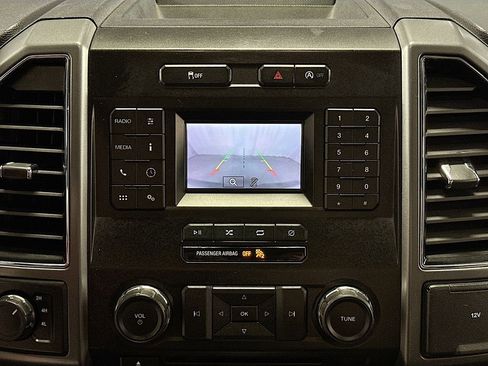 Used 2018 Ford F150 XLT w/ XTR Package AWD/4WD image 13