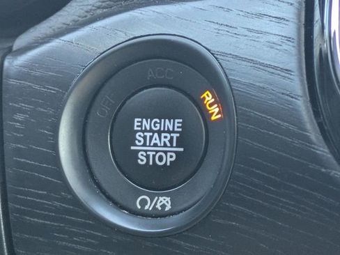 Used 2021 Jeep Grand Cherokee High Altitude image 25