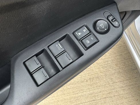 Used 2013 Honda Civic LX image 11