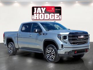 Used 2025 GMC Sierra 1500 AT4 w/ AT4 Premium Package AWD/4WD video 1