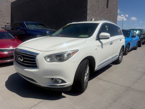 Used 2015 INFINITI QX60 FWD w/ Premium Plus Package image 2