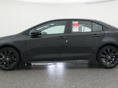 New 2026 Toyota Corolla SE FWD image 19