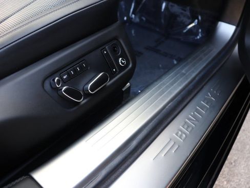 Used 2015 Bentley Flying Spur V8 AWD/4WD image 31