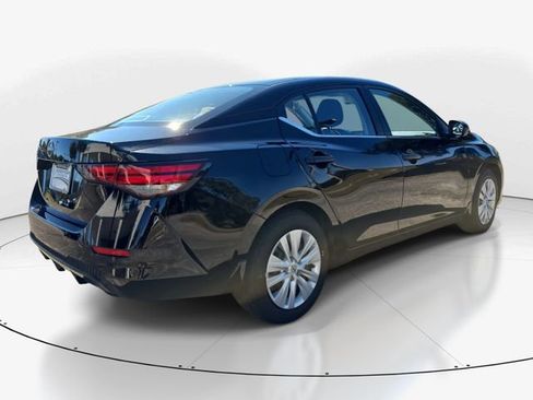 New 2025 Nissan Sentra S image 10
