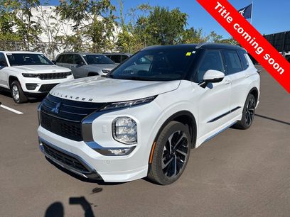 Used 2023 Mitsubishi Outlander SEL