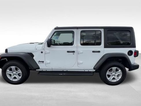 Used 2023 Jeep Wrangler Unlimited Sport AWD/4WD image 3