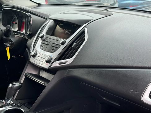 Used 2016 GMC Terrain SLE FWD image 29