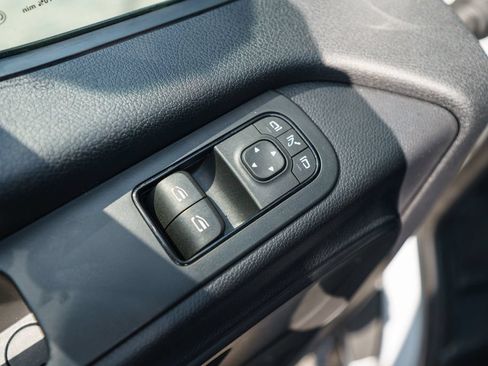 Used 2023 Mercedes-Benz Sprinter 2500 image 25