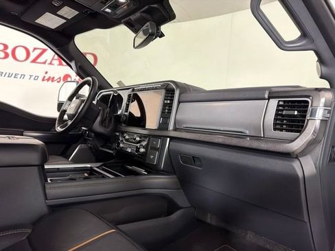 Used 2024 Ford F450 Platinum w/ FX4 Off-Road Package AWD/4WD image 18
