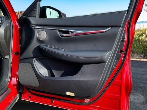 Used 2025 INFINITI QX50 Sport image 24