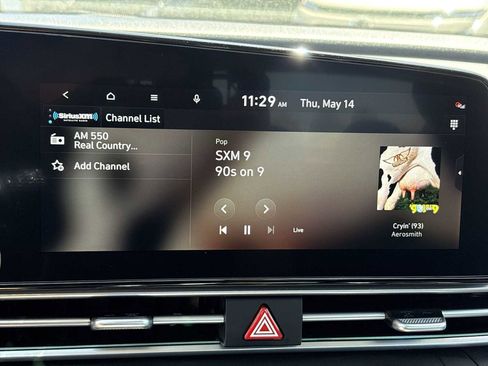 Used 2025 Hyundai Elantra SEL FWD image 13