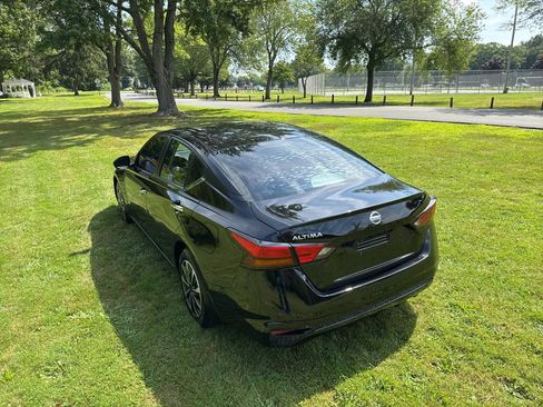 Used 2021 Nissan Altima 2.5 S FWD image 15