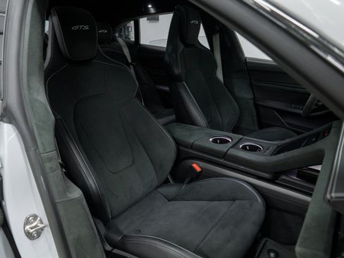 Used 2022 Porsche Taycan GTS AWD/4WD image 24