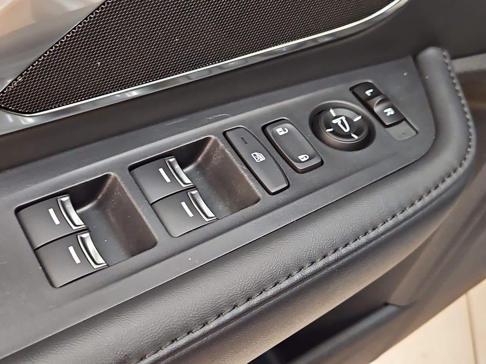 Used 2019 Acura RDX AWD image 17