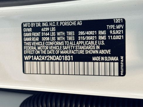 Certified 2022 Porsche Cayenne image 27