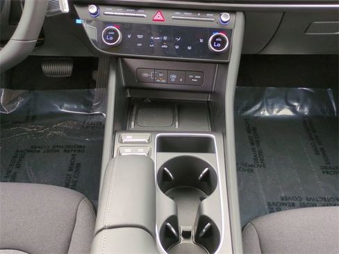New 2025 Hyundai Sonata SEL image 18