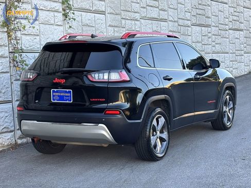 Used 2019 Jeep Cherokee Limited image 6