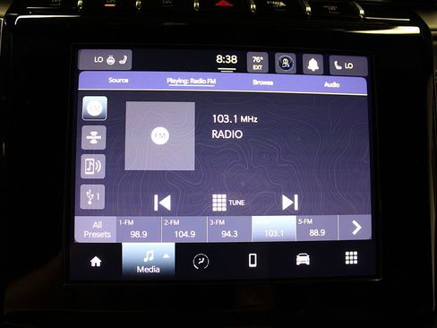Certified 2025 Jeep Grand Cherokee Laredo X w/ Luxury Tech Group I AWD/4WD image 17