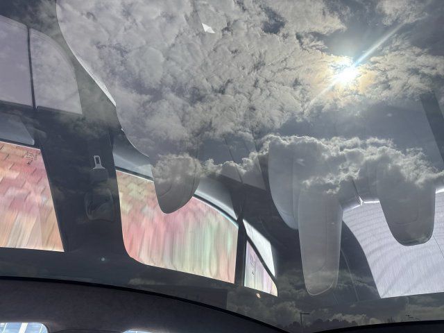 Used 2019 Tesla Model S Long Range AWD/4WD image 22