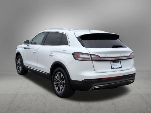 Used 2023 Lincoln Nautilus Reserve AWD/4WD image 4