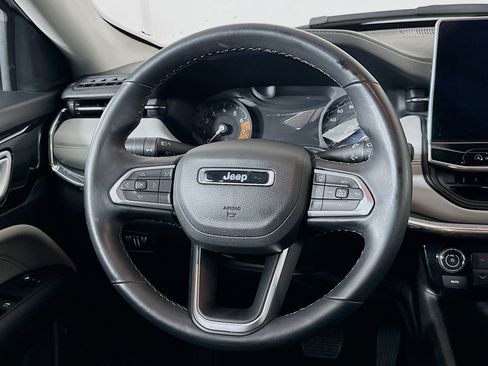 Used 2022 Jeep Compass Limited w/ Sun and Sound Group image 18