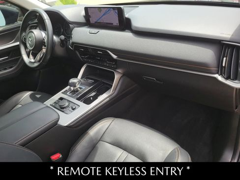 Certified 2024 MAZDA CX-90 3.3 Turbo w/ Premium Package AWD/4WD image 9