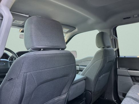 Used 2023 Ford F150 XLT w/ XTR Package image 18