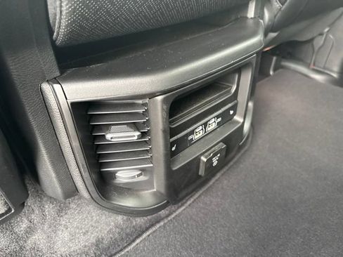 Used 2025 RAM 1500 Laramie AWD/4WD image 30