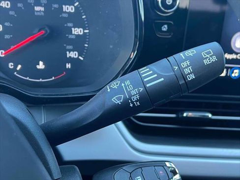 Used 2024 Chevrolet Trax LS image 22