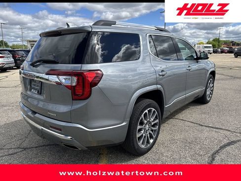 Used 2023 GMC Acadia Denali w/ Denali Ultimate Package AWD/4WD image 8