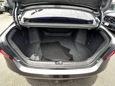 Used 2020 Honda Accord EX image 9