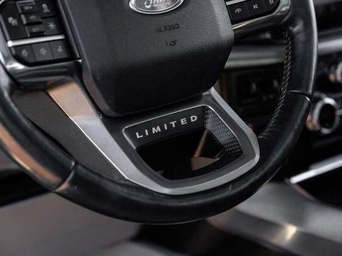 Used 2021 Ford F150 Limited image 16