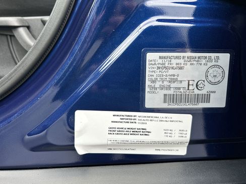 Used 2019 Nissan Kicks S image 20