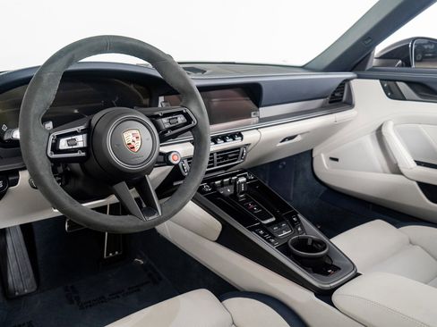 Used 2025 Porsche 911 Carrera S image 81