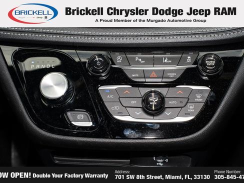 Used 2026 Chrysler Pacifica Select w/ S Appearance Package FWD image 23