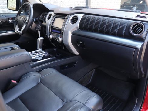Used 2016 Toyota Tundra Platinum image 25