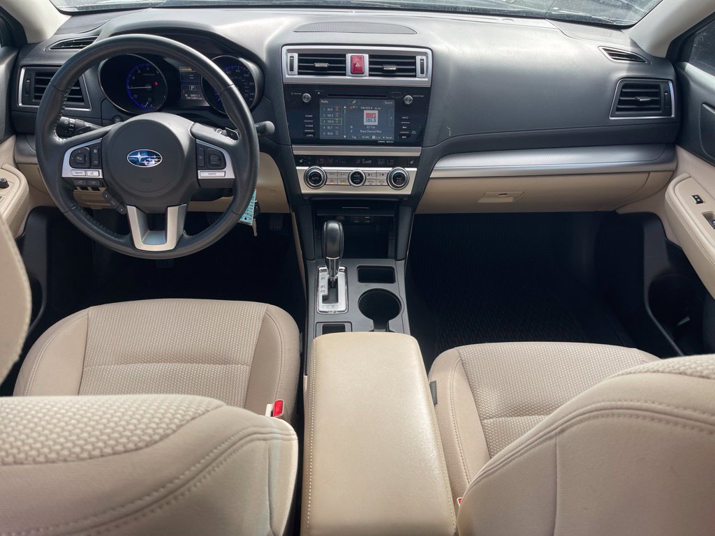 Used 2017 Subaru Outback 2.5i Premium AWD/4WD image 10