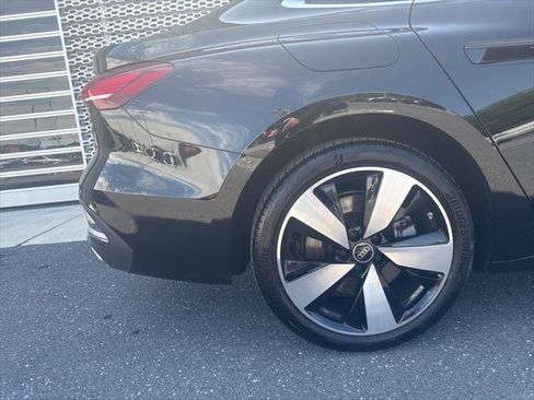 Used 2025 Audi A5 2.0T Premium w/ Convenience Package AWD/4WD image 28