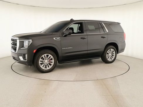 Used 2022 GMC Yukon SLE w/ Gmc Pro Safety Plus Package RWD image 13
