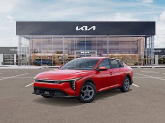 New 2025 Kia K4 LXS image 1