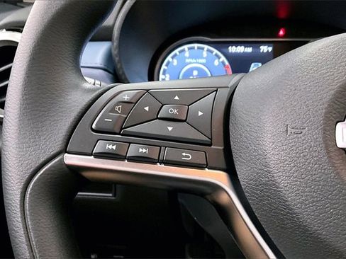 New 2025 Nissan Versa SV w/ Trunk Package image 19