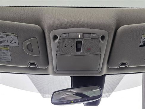 Used 2018 Nissan Rogue SL w/ Premium Package FWD image 35