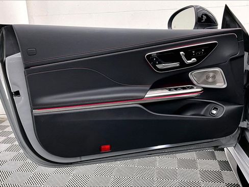Used 2026 Mercedes-Benz CLE 53 AMG 4MATIC image 23